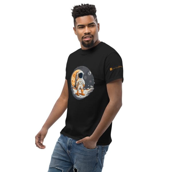 Astronaut Bitcoin Tee - Image 3