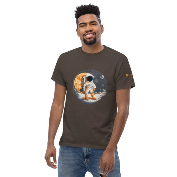 Astronaut Bitcoin Tee - Image 10