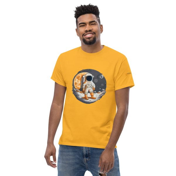 Astronaut Bitcoin Tee - Image 37