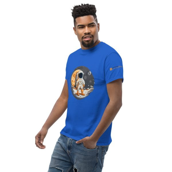 Astronaut Bitcoin Tee - Image 18