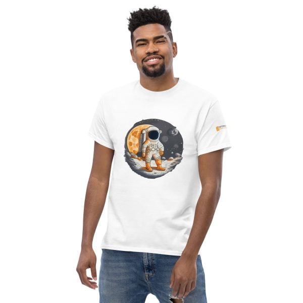 Astronaut Bitcoin Tee - Image 43